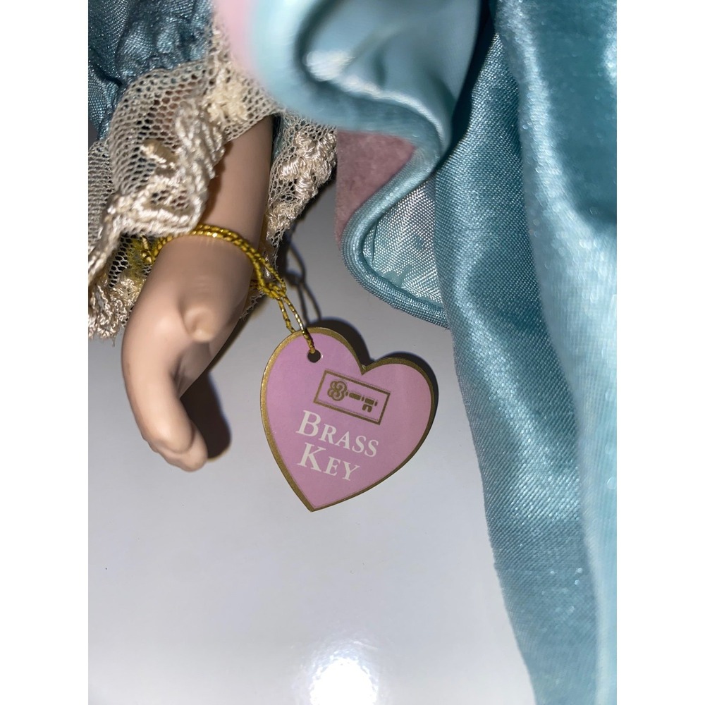 Brass Key‎ Porcelain Doll - Picture 7 of 8